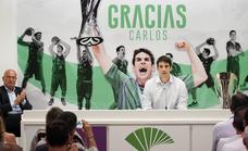 La emoción preside el adiós de Carlos Suárez al Unicaja: «Venir aquí fue la mejor decisión de mi vida»