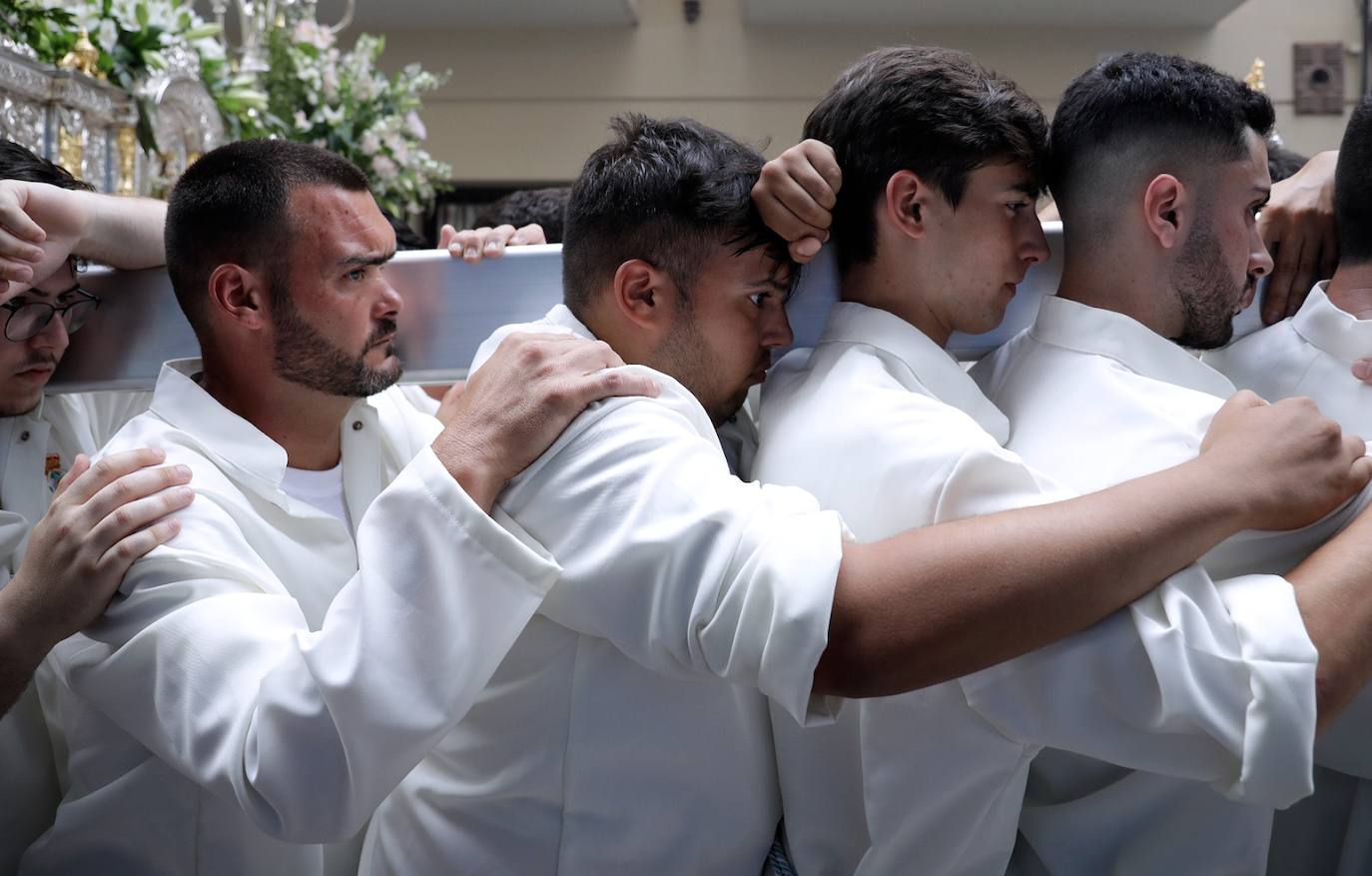La Virgen de Araceli recorre las calles del Centro de Málaga