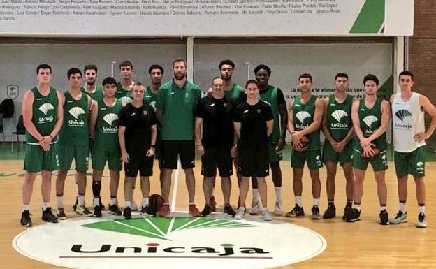 El Unicaja reúne un interesante grupo de jóvenes para trabajar en verano con vistas al futuro