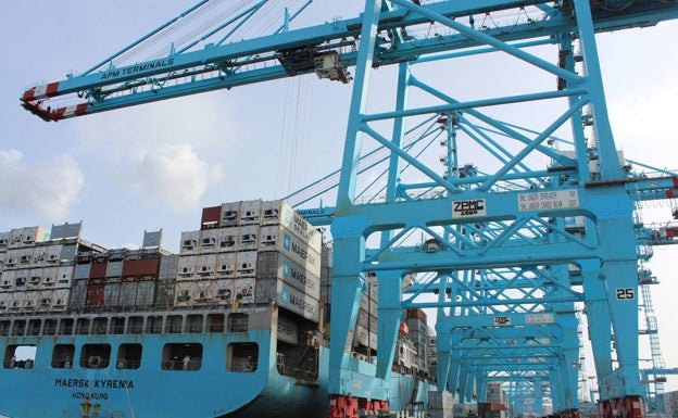 Andalucía ya tiene más empleo, autónomos y exportaciones que antes de la pandemia