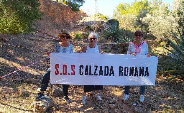 Denuncian el «deterioro y el abandono» de una calzada romana en Nerja