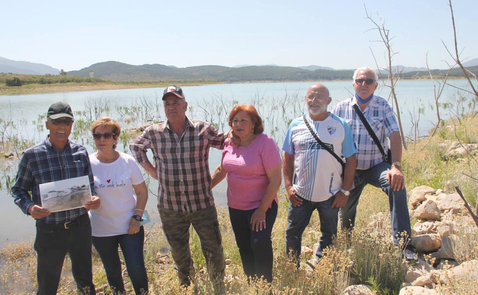 Un pueblo bajo el pantano: la memoria de Peñarrubia se mantiene a flote 50 años después