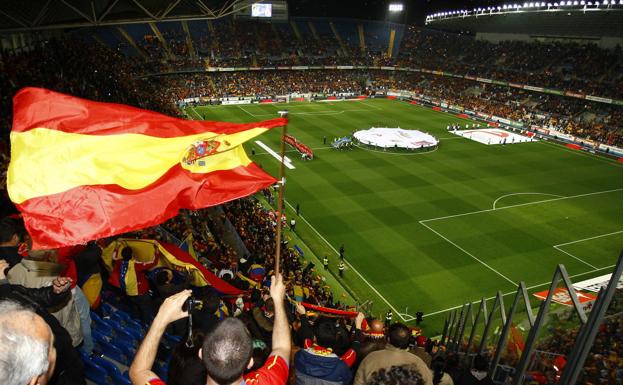 Agotadas en menos de un día las entradas para ver a la selección española en La Rosaleda