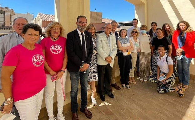 Expertos en nutrición dicen que el tradicional espeto de sardinas de Málaga es una fuente de salud