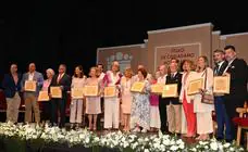 Quince vecinos de Marbella y de San Pedro reciben las distinciones de Ciudadanos Honorario