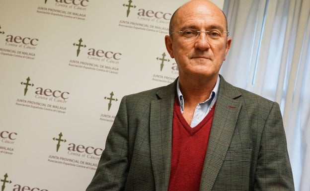 Salvador de Oña: «El tabaco de liar es más adictivo y tóxico que los cigarrillos tradicionales»