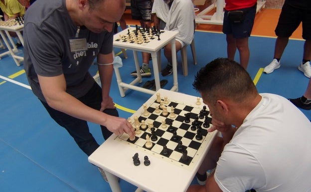 Ajedrez en la prisión de Archidona: «Cuando juegas no te sientes preso»