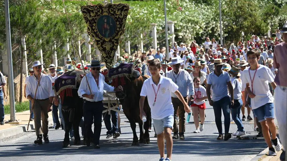 La Romería de San Bernabé de Marbella marca el inicio de la feria dos años después