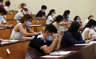 La Universidad recomienda a los alumnos de selectividad el uso de mascarilla durante los exámenes