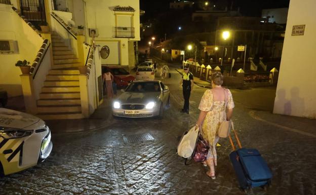 Ordenan desalojar el casco urbano de Benahavís y varias urbanizaciones