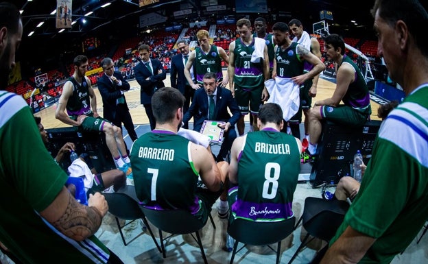 El Unicaja formaliza su inscripción en la Champions League sin la seguridad de poder jugarla