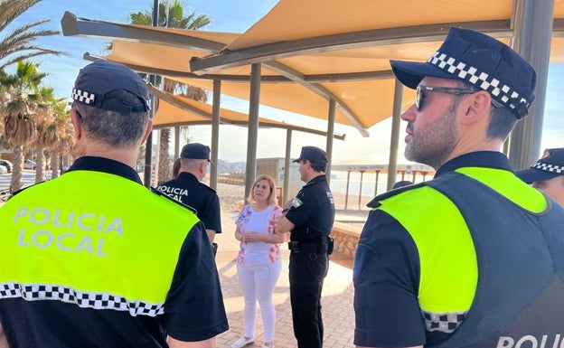 Fuengirola inicia su dispositivo especial de seguridad con más agentes en las calles durante el verano