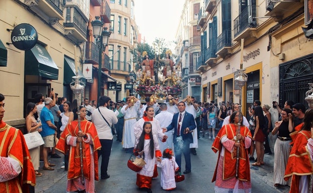 Los Santos Patronos de Málaga adelantan su salida procesional para no coincidir con el Corpus