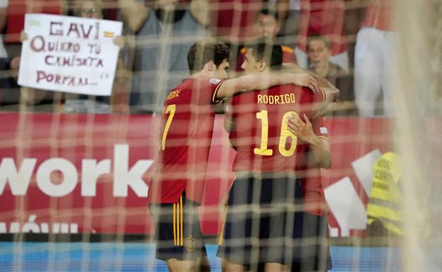 Notas a La Roja en su partido ante la República Checa en Málaga