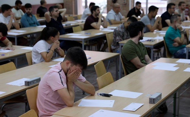 Maestros a examen en Málaga: «Hoy es uno de los días más importantes de nuestra vida»