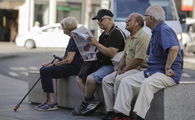 Pensiones máximas en 2022: estos son los criterios para cobrar los 2.819 euros al mes de jubilación