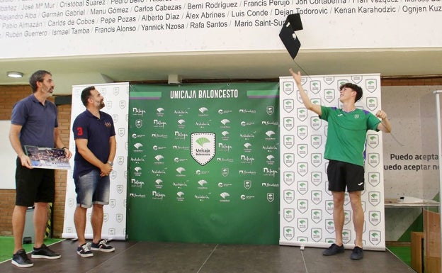 El nombre de Saint-Supery ya luce en el panel de honor de Los Guindos