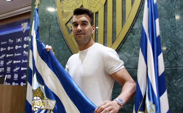 Manolo Reina: «El Málaga es el único sitio al que me hacía ilusión venir»