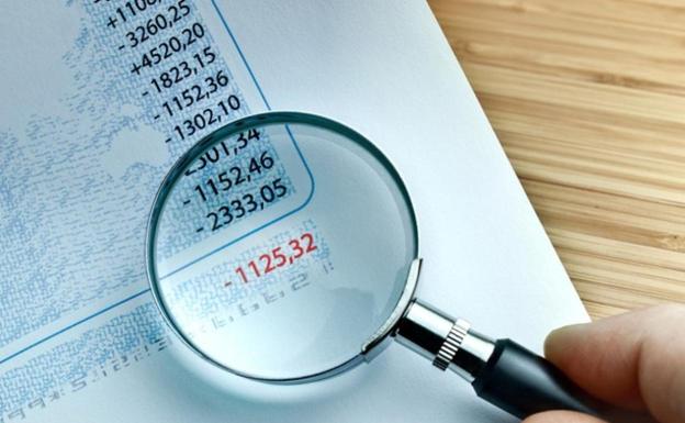 El aviso del Banco de España sobre las cuentas bancarias conjuntas y las consecuencias de tener 'números rojos'