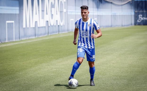 Ismael Gutiérrez, jugador 'fantasma' del Málaga, se marcha a Primera RFEF