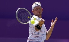 Hurkacz, muy complicado debut para Davidovich en Wimbledon