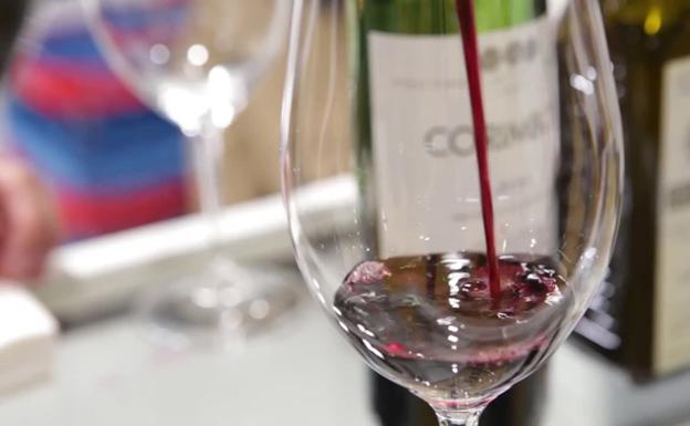 Disfrutando del vino, por fin