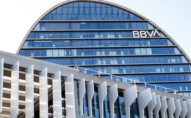 Revive: el troyano que se hace con el control del teléfono móvil creado con un objetivo específico, los clientes de BBVA