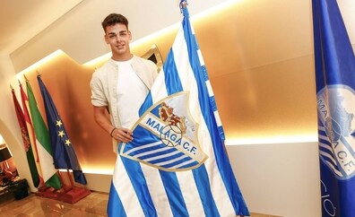 El Málaga anuncia la ampliación del contrato de Andrés Caro hasta 2025