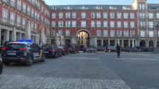 La Plaza Mayor de Madrid se convierte en el parking de la OTAN