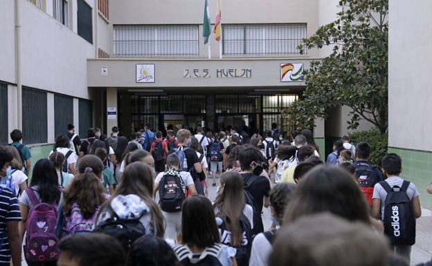 Solo uno de cada cuatro institutos malagueños podrá impartir el nuevo Bachillerato General