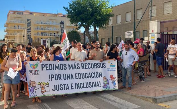 El Ampa de San Luis de Sabinillas reclama más recursos educativos
