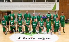 El equipo de +35 del Unicaja, campeón del Europeo FIMBA