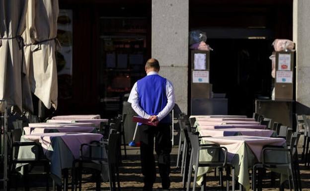 La oposición arremete contra el Gobierno andaluz por la subida del paro