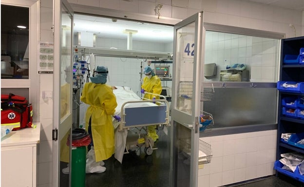 Los ingresos por Covid en los hospitales de Málaga aumentan un 45 por ciento en una semana