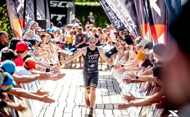 El triatleta de cross rinconero Rubén Ruzafa, quinto en el XTerra de Francia