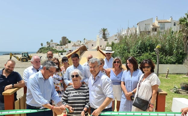 La Senda Litoral alcanza el 90 % en Estepona tras la inauguración del nuevo tramo en Arroyo Vaquero