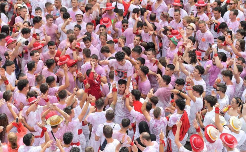 Vídeo: Así ha sido el chupinazo de San Fermín