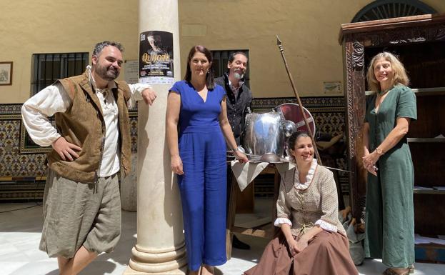 Pata Teatro convierte el Instituto Gaona de Málaga en un lugar de la Mancha