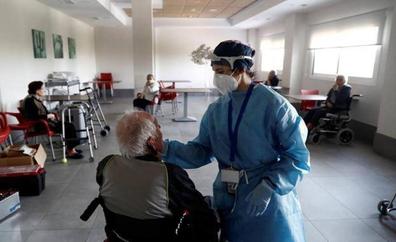 La Junta espera «un repunte» de positivos de covid en residencias de mayores