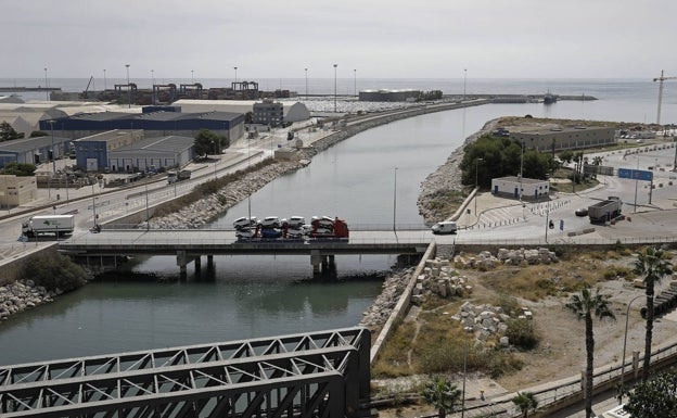 El nuevo muelle de mercancías del Puerto de Málaga ya tiene la autorización del Gobierno