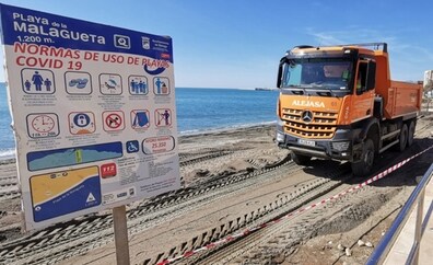Costas moviliza 530.000 metros cúbicos de arena para arreglar las playas de Málaga