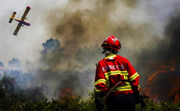 El calor y el fuego sacuden a media Europa