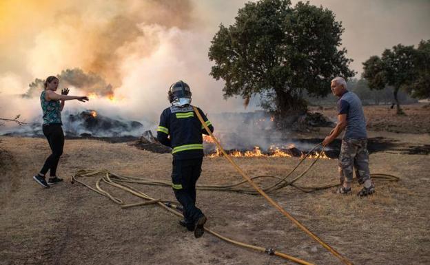 El incendio en Zamora se cobra una segunda víctima, un ganadero de Ferreruela