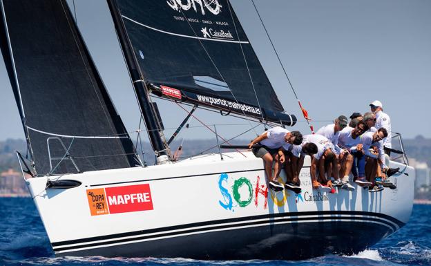 El 'Teatro del Soho CaixaBank' amplía su ventaja en la Copa del Rey de vela