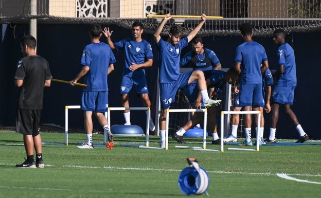 El Málaga también apuesta por apuntalar ahora el carril izquierdo