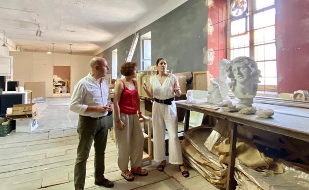 La recta final del Aula Picasso