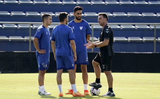 Ramón y Álex Gallar se unen al grupo en el entrenamiento