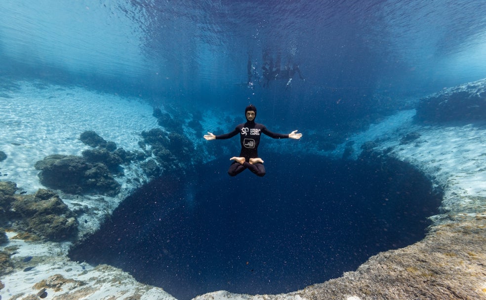 De Nerja a las Bahamas: apnea en la meca del buceo