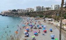 Los municipios costeros de Málaga reclaman más financiación para hacer frente al verano
