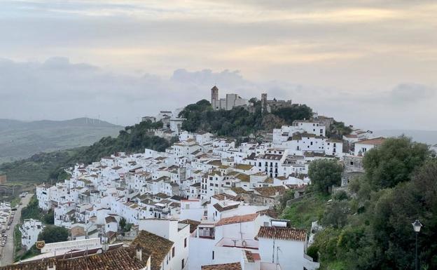 Un fuego en Casares eleva a tres los incendios registrados este miércoles en Málaga